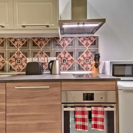 Vallettastay Old Lodge Apartment 1 Экстерьер фото